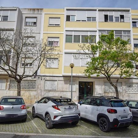 Cozy And Sunny Family Apartment Lisboa Екстериор снимка