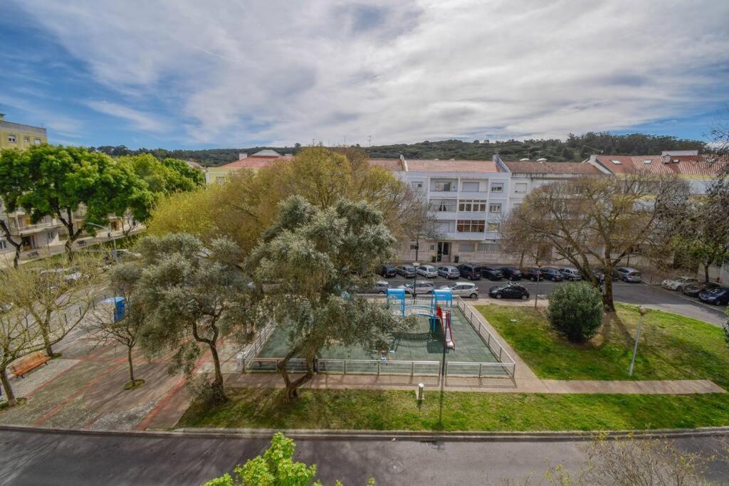 Cozy And Sunny Family Apartment Lisboa Екстериор снимка