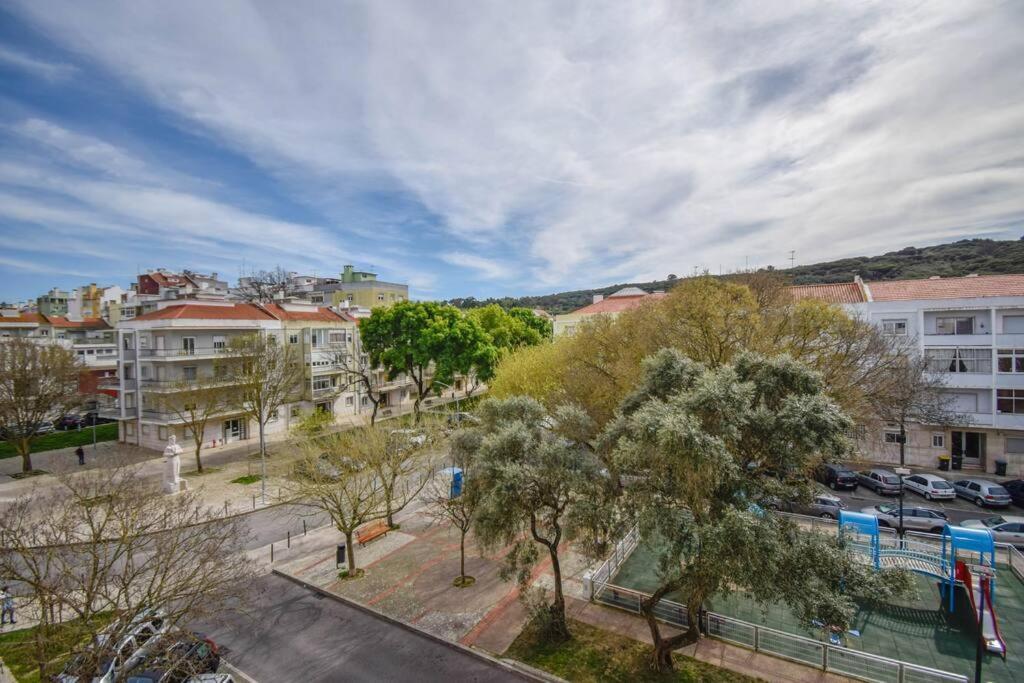 Cozy And Sunny Family Apartment Lisboa Екстериор снимка